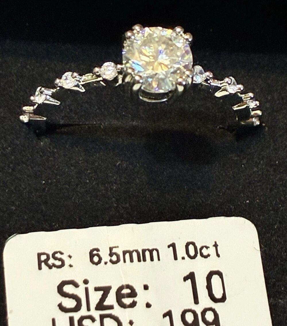 Moissanite 1.0 Carat GRA Ring with VVS1 Warranty Size 10